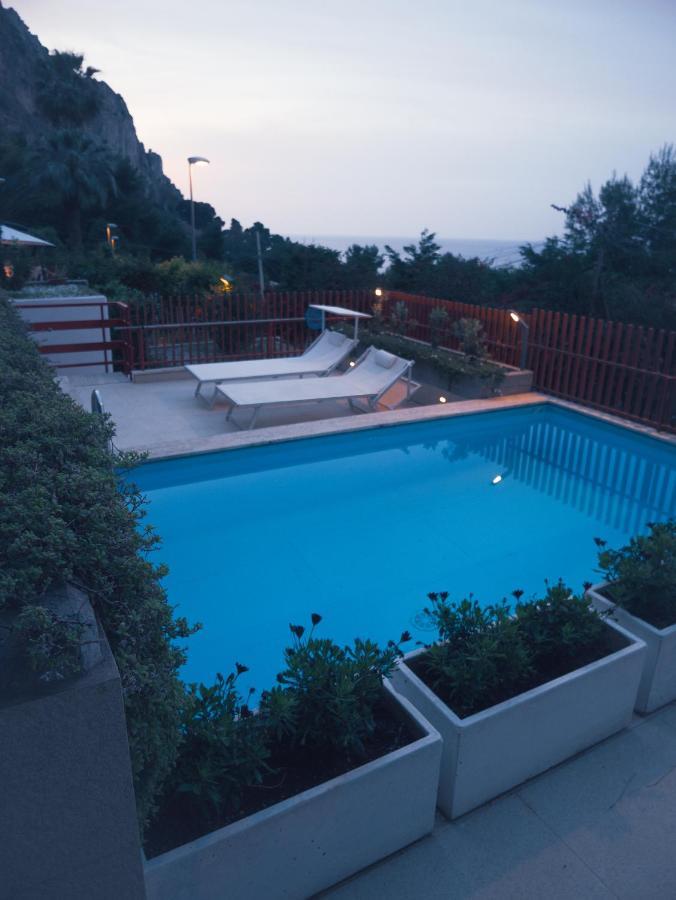 Sea Apartment & Pool 2 巴勒莫 外观 照片