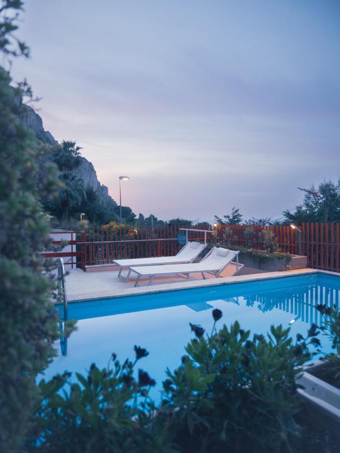 Sea Apartment & Pool 2 巴勒莫 外观 照片