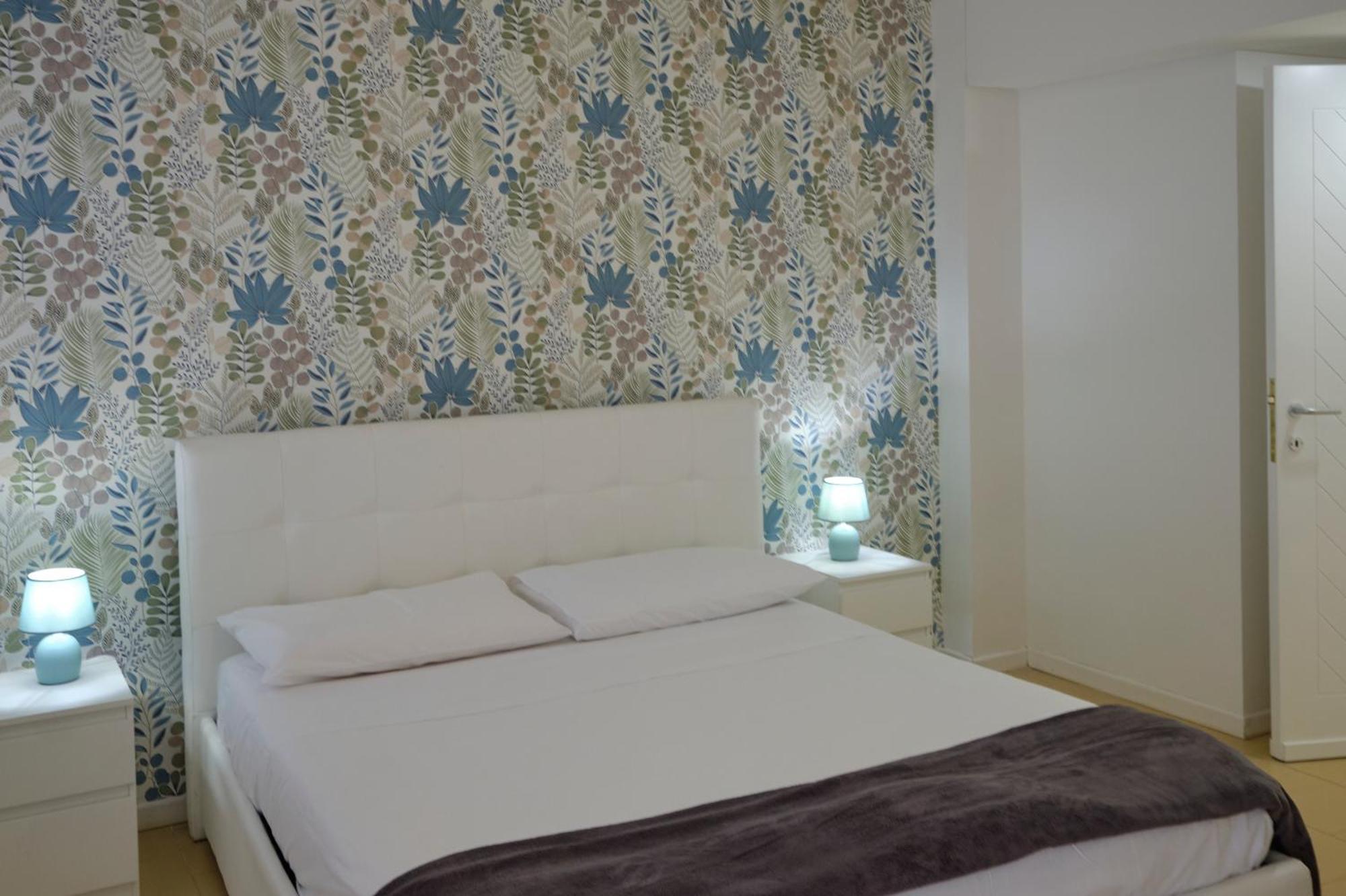 Sea Apartment & Pool 2 巴勒莫 外观 照片
